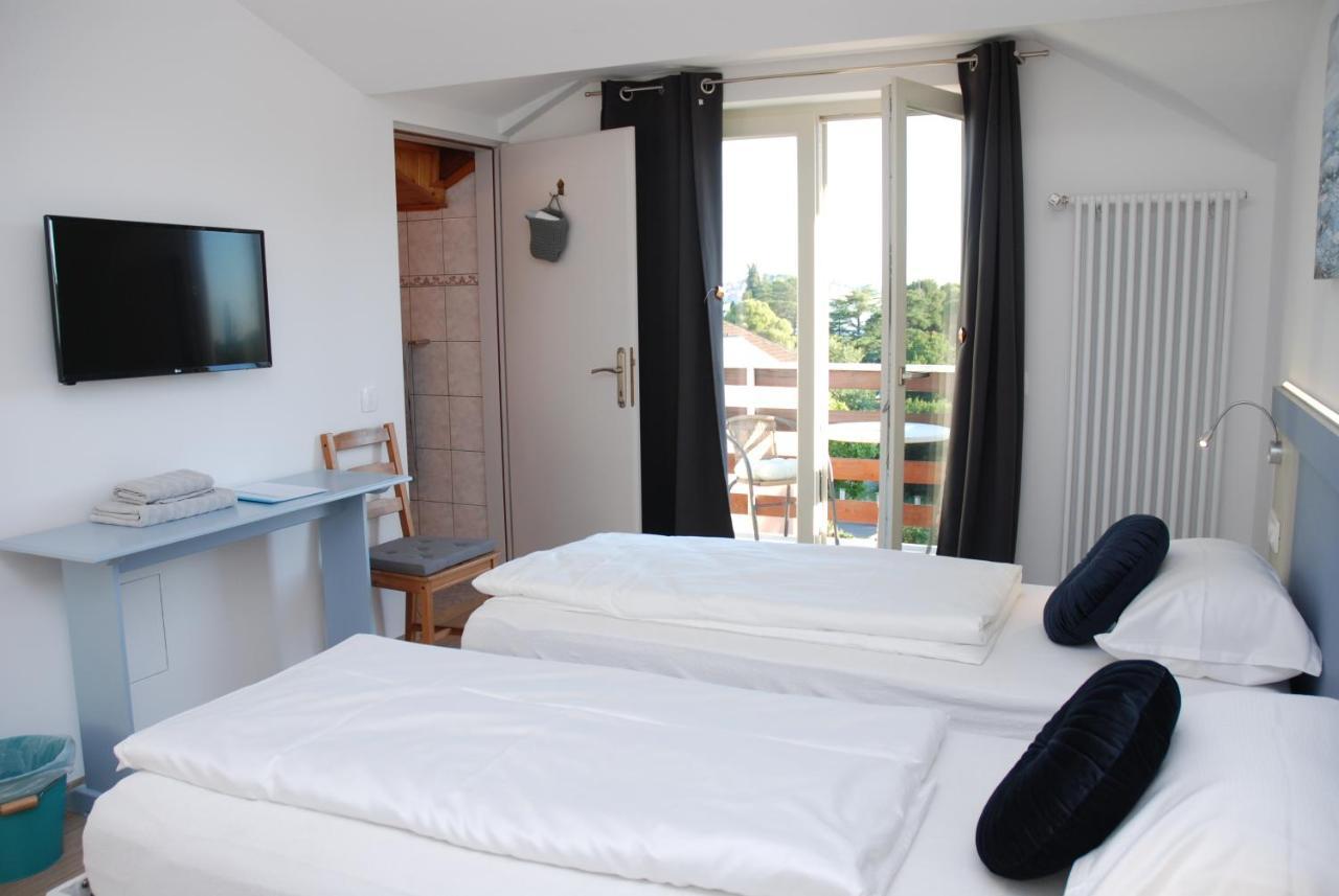 B&B Sea Joy Ровинь Экстерьер фото
